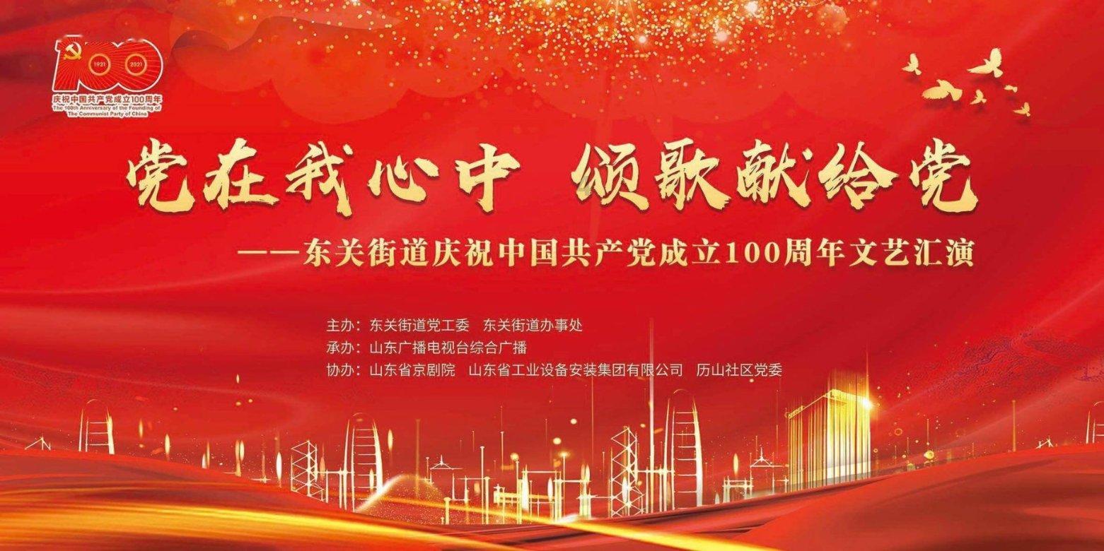 逃离残破的船只